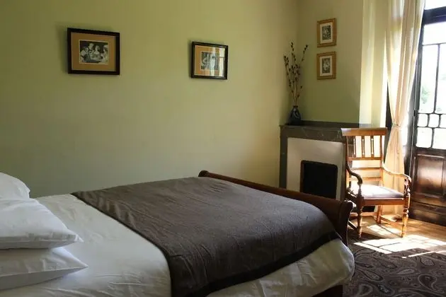 Tek Büyük Yataklı Oda (Chambre 3)