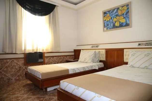 Tek Büyük Yataklı Oda, 2 Tek Kişilik Yatak (Maison)