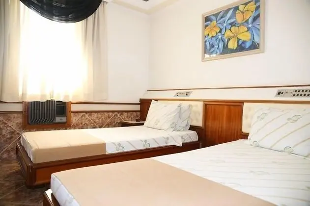 Tek Büyük Yataklı Oda, 2 Tek Kişilik Yatak (Maison)