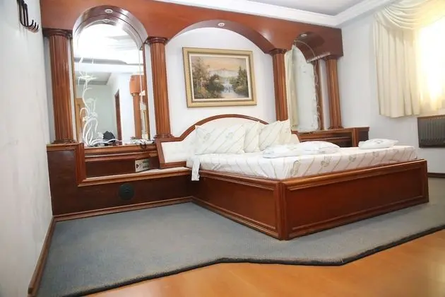 Tek Büyük Yataklı Oda, Sıcak Su Havuzu (Maison)