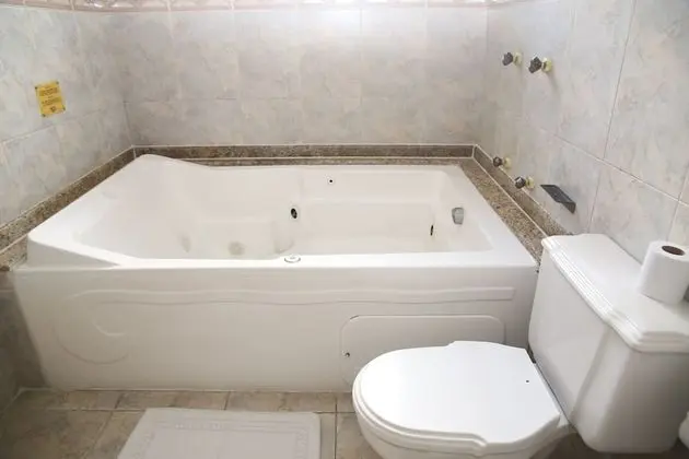 Tek Büyük Yataklı Oda, Sıcak Su Havuzu (Maison)