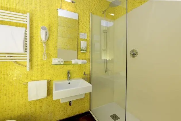 Standard Üç Kişilik Oda