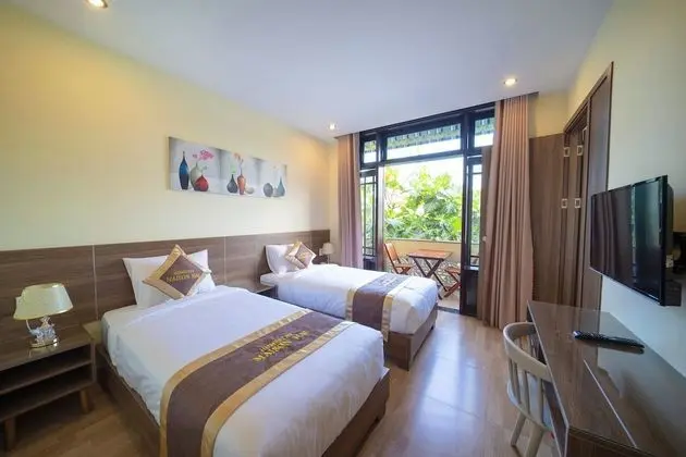 Deluxe Tek Büyük veya İki Ayrı Yataklı Oda, Balkon