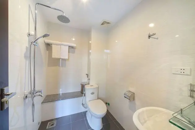 Deluxe Tek Büyük veya İki Ayrı Yataklı Oda, Balkon