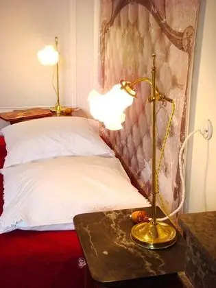 Family Oda, 2 Yatak Odası (Claude Debussy)