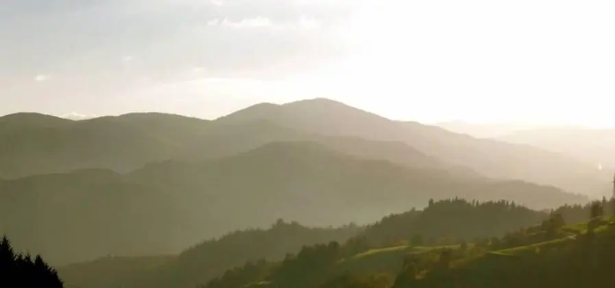 Tek Büyük Yataklı Oda, Tepe Manzaralı (Paul Valéry)