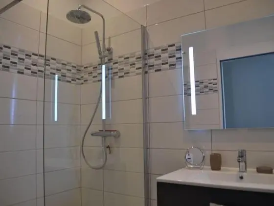 Standard İki Ayrı Yataklı Oda, Banyolu/Duşlu, Bahçe Manzaralı (Grés)