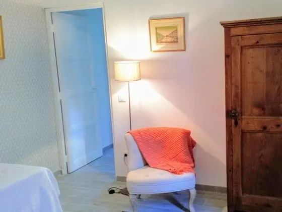 Superior Üç Kişilik Oda, Banyolu/Duşlu, Bahçe Manzaralı (Granit)