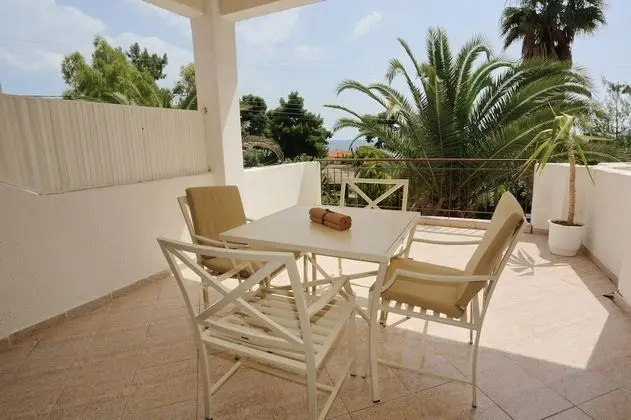 Studio Apartment Sea View