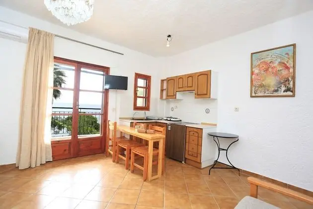 Superior Apart Daire, Deniz Manzaralı