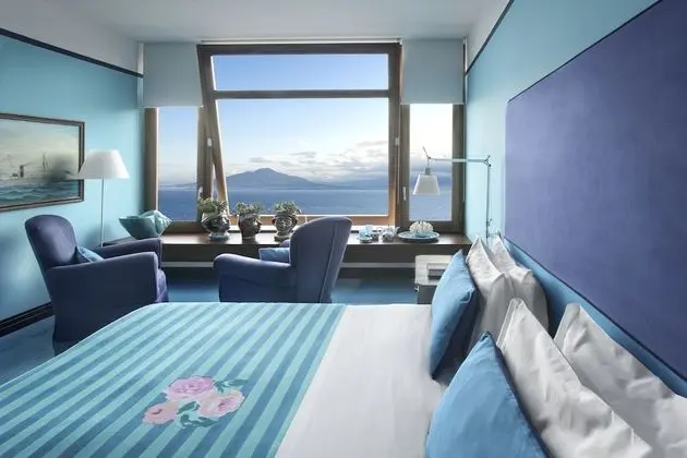 Deluxe Tek Büyük Yataklı Oda, Deniz Manzaralı