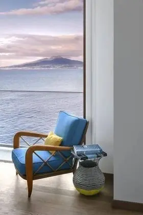 Deluxe Tek Büyük Yataklı Oda, Deniz Manzaralı