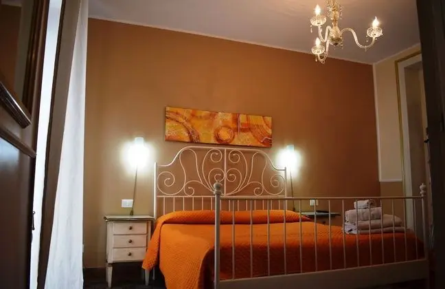 Economy Tek Büyük Yataklı Oda