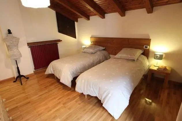 Tek Büyük veya İki Ayrı Yataklı Oda