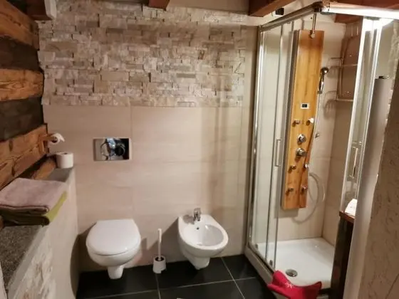 Economy Tek Büyük veya İki Ayrı Yataklı Oda