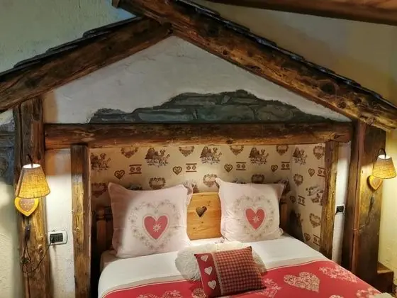 Economy Tek Büyük veya İki Ayrı Yataklı Oda