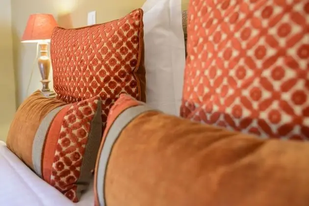 Tek Büyük Yataklı Oda (Safran)