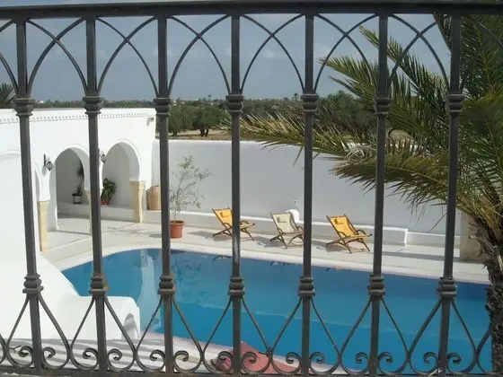 Dört Kişilik Oda (Suite Sirdus)
