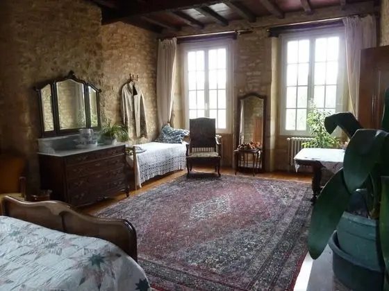 Tek Büyük Yataklı Oda, Ortak Banyo (Le Botticelli)