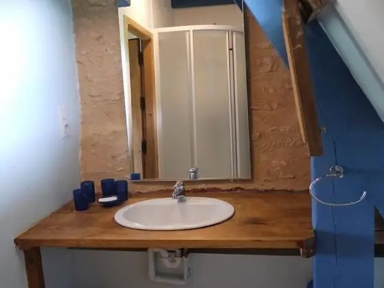 Superior Kır Evi, Banyolu/Duşlu, Havuz Manzaralı (maison Linol)