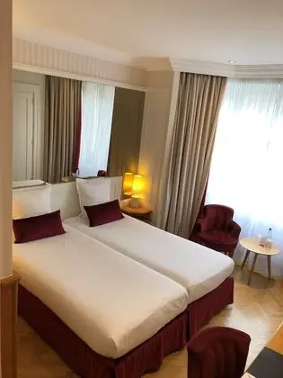 Superior Tek Büyük Yataklı Oda