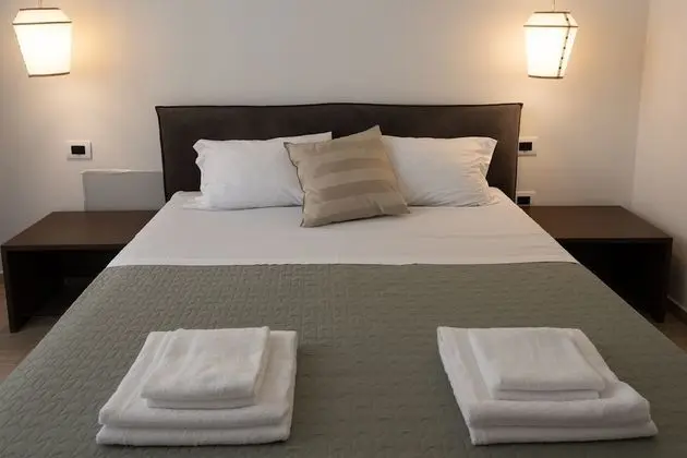 Camera doppia con la culla