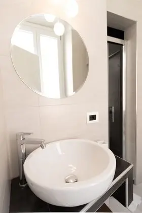 Camera doppia con la culla