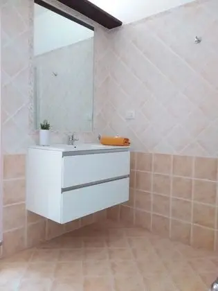 Tek Büyük Yataklı Oda (Gialla)