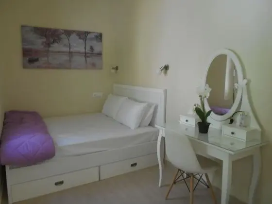 Apart Daire, Bahçe Manzaralı