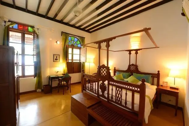 Deluxe room with Four poster bed