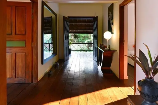 Suite, Pool View + One way free airport transfer