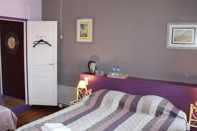 Üç Kişilik Oda (Lila)