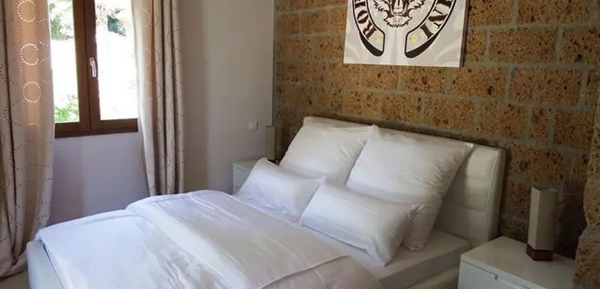 Standard Tek Büyük Yataklı Oda