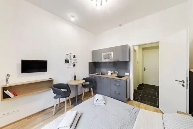 Deluxe Stüdyo Süit