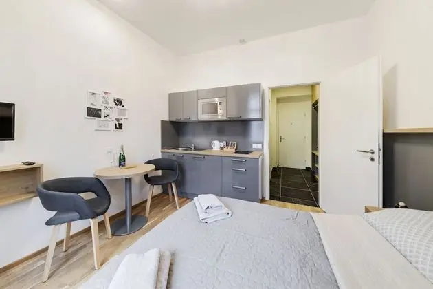 Deluxe Stüdyo Süit