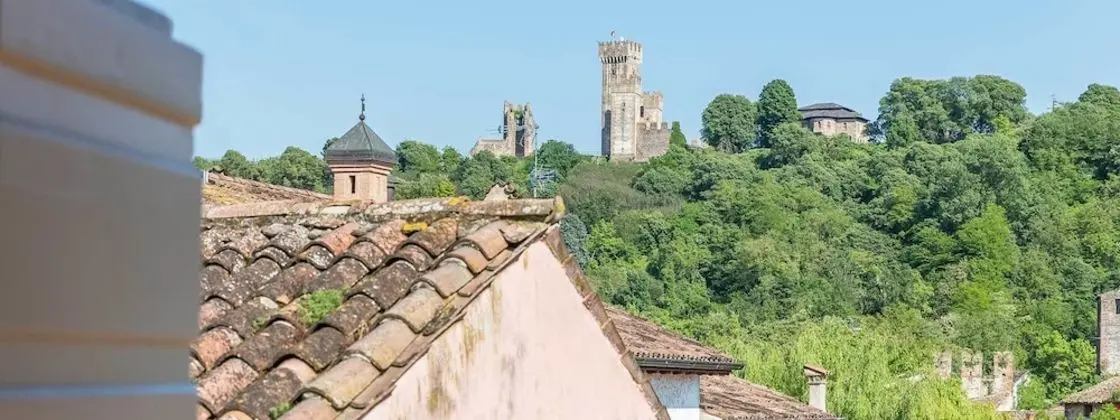 Tek Büyük Yataklı Oda, Şehir Manzaralı