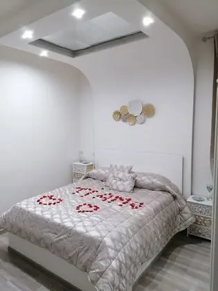Luxury Tek Büyük Yataklı Oda
