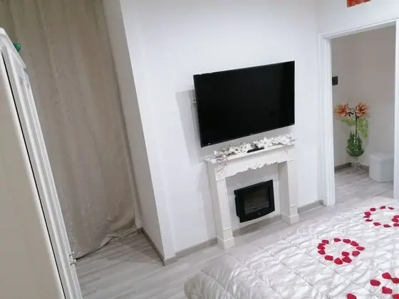 Luxury Tek Büyük Yataklı Oda