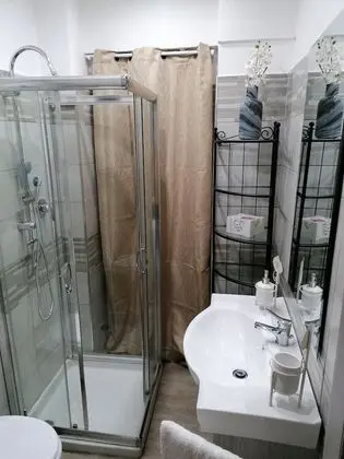 Luxury Tek Büyük Yataklı Oda