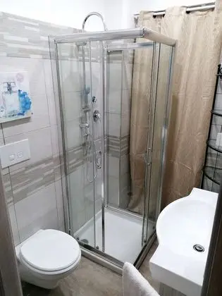 Luxury Tek Büyük Yataklı Oda