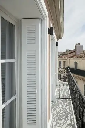Deluxe Oda, Balkon