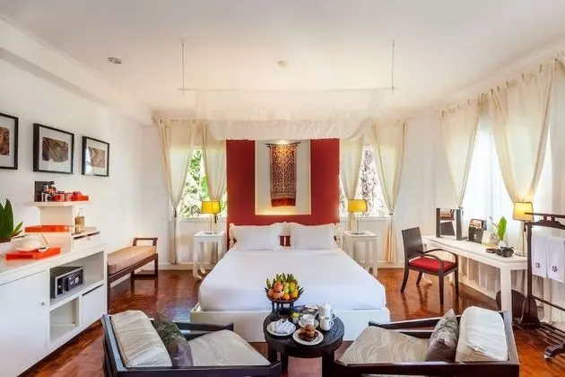 Laos suite