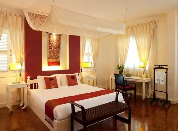 Laos suite