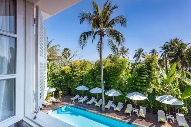 Laos suite