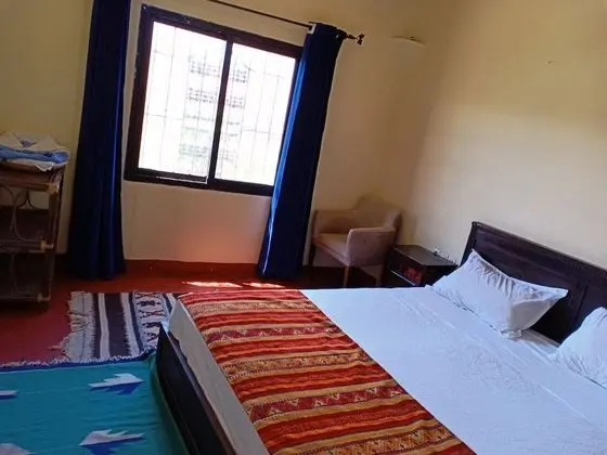 Tek Büyük Yataklı Oda, 2 Yatak Odası, Sigara İçilmez