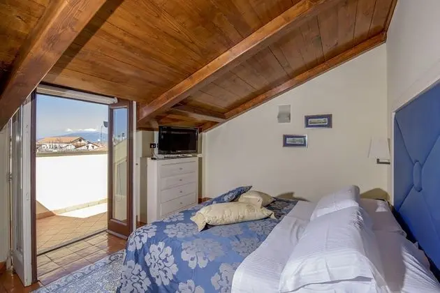 Çatı Katı (Loft), Teras