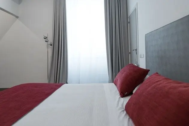 Basic Tek Büyük veya İki Ayrı Yataklı Oda, Engellilere Uygun