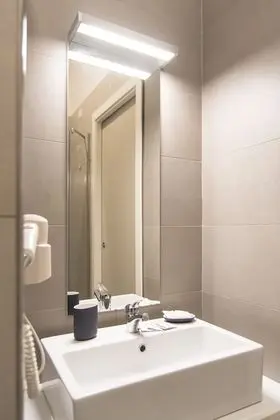 Deluxe Tek Büyük veya İki Ayrı Yataklı Oda, Deniz Manzaralı