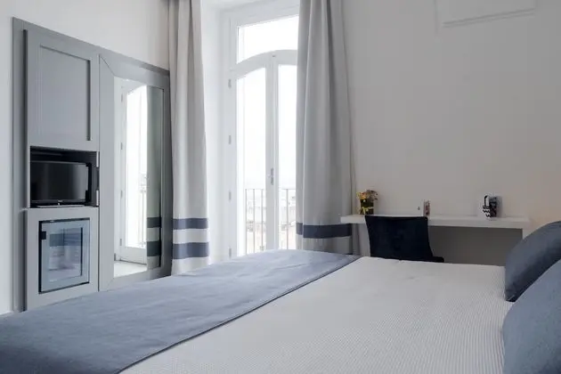 Deluxe Tek Büyük veya İki Ayrı Yataklı Oda, Deniz Manzaralı