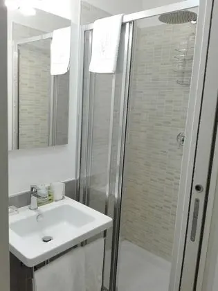 Standard Tek Büyük veya İki Ayrı Yataklı Oda, 1 Çift Kişilik Yatak